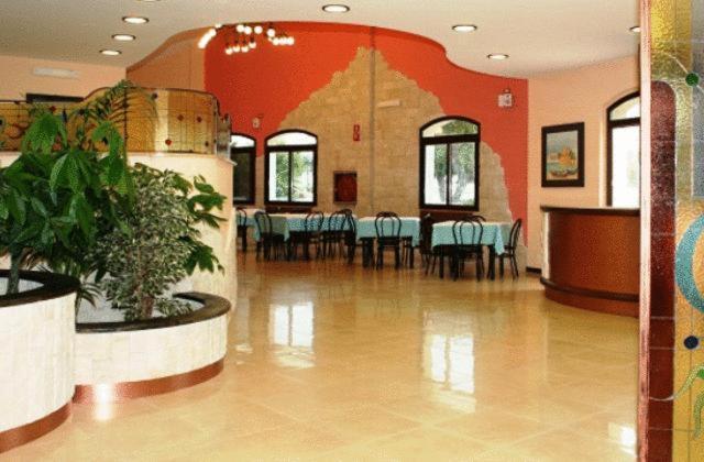 Hotel Continental Pozzallo Exterior photo