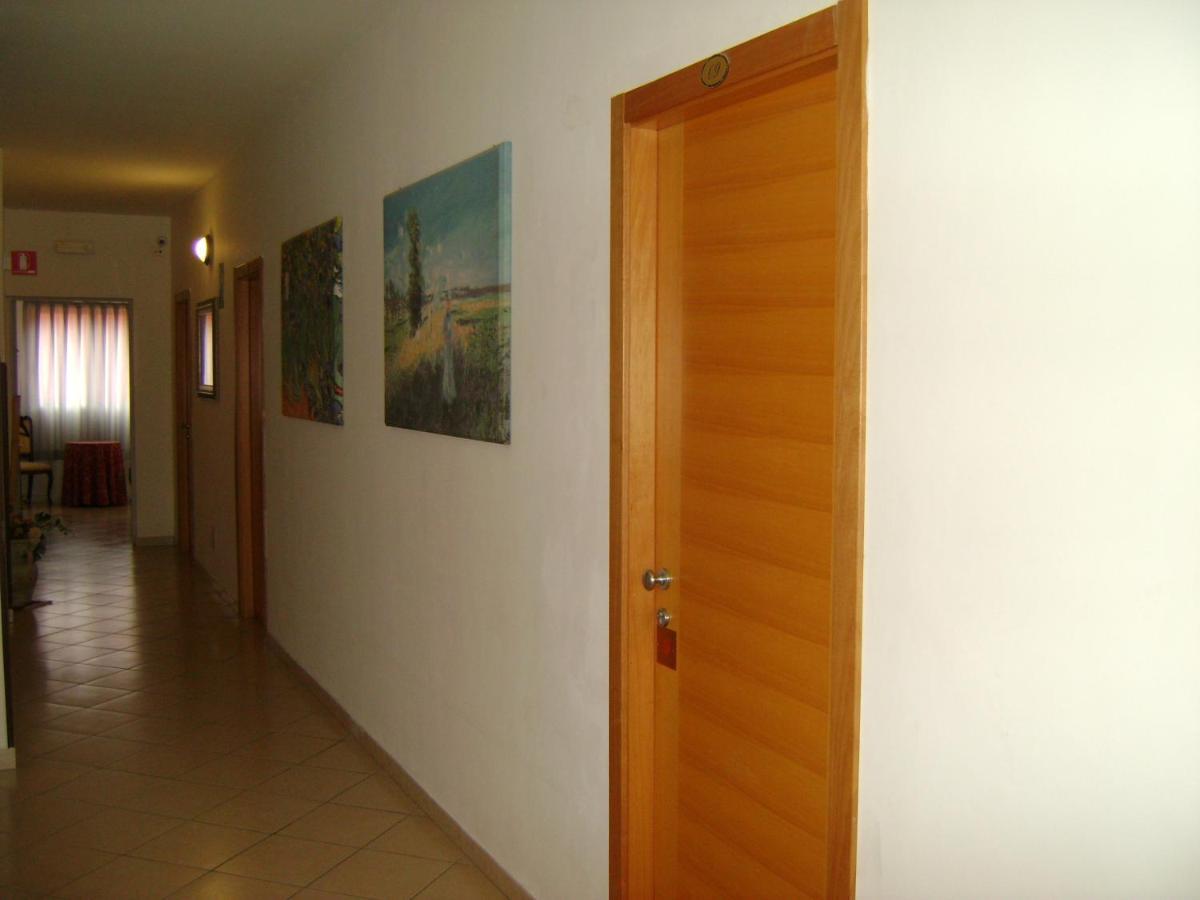 Hotel Continental Pozzallo Room photo