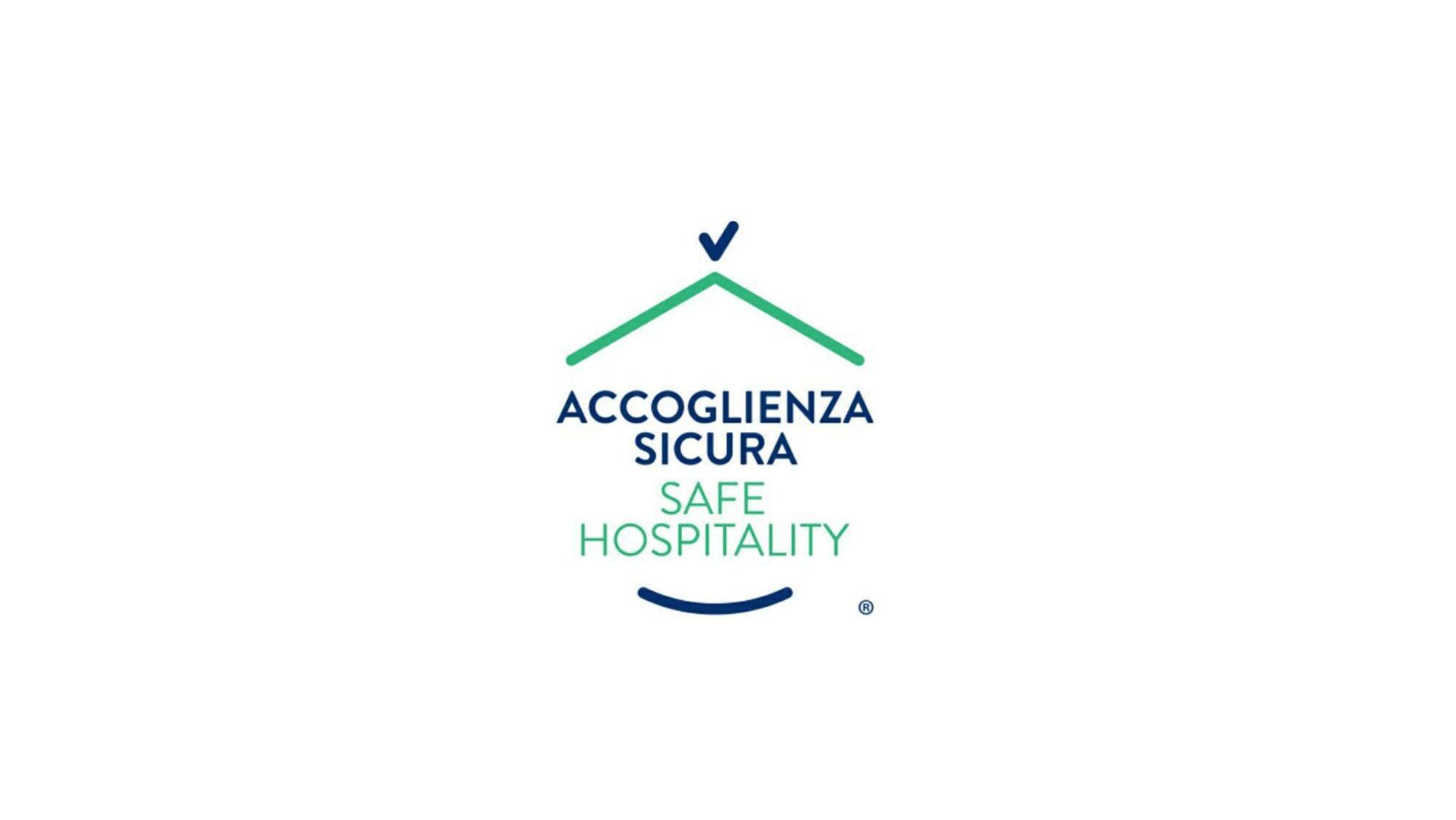 Hotel Continental Pozzallo Exterior photo