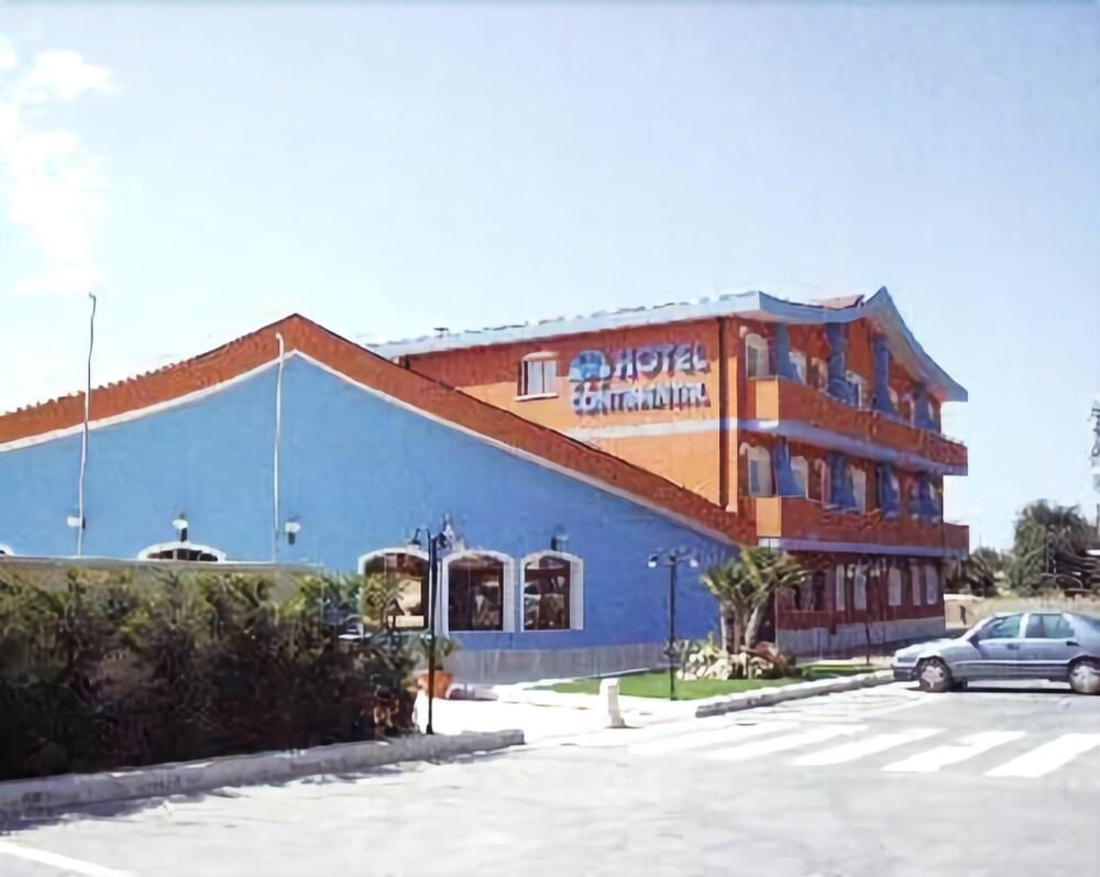 Hotel Continental Pozzallo Exterior photo